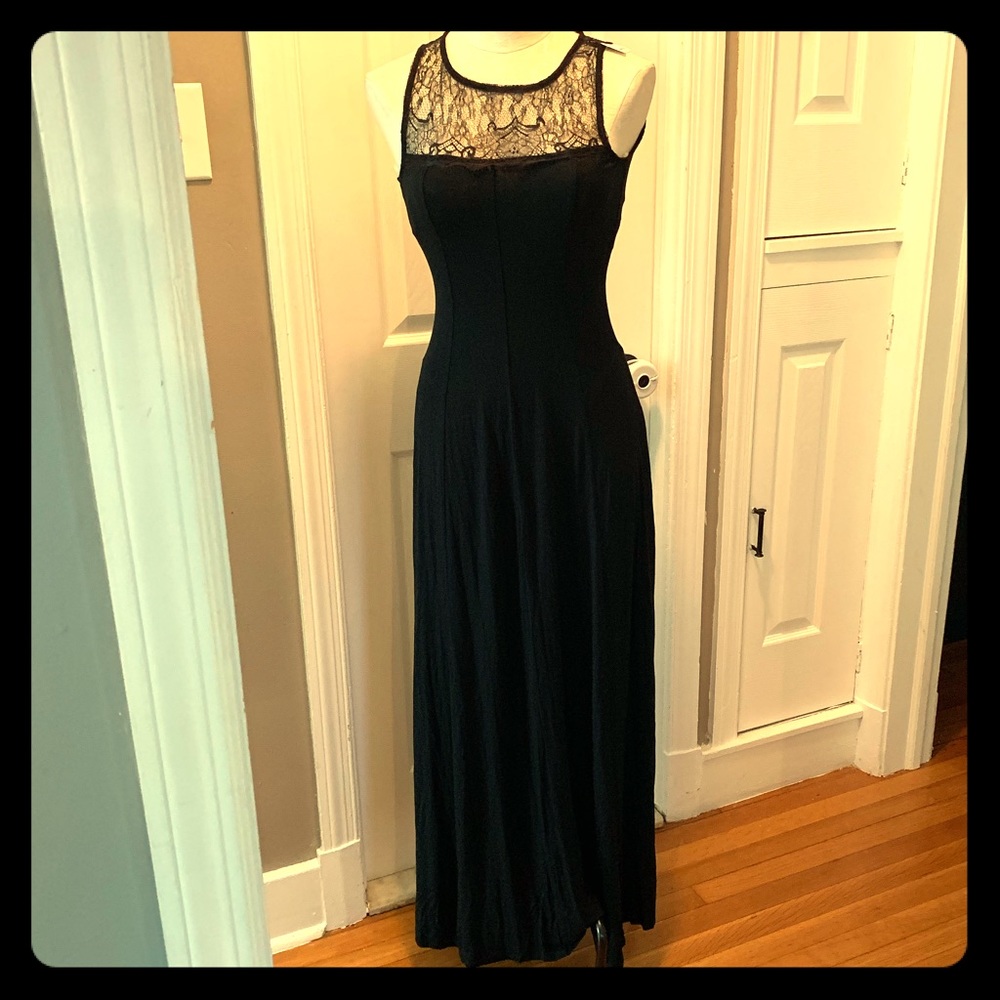 Monteau long lace top maxi dress NWT